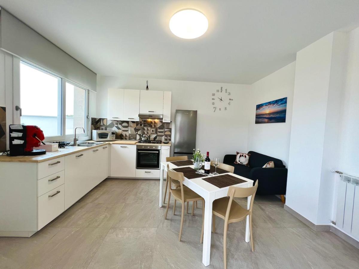 Meravigghia Terrasini Exteriör bild